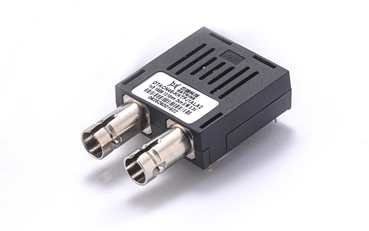DC ~ 2mbps双工1x9光收发器模块